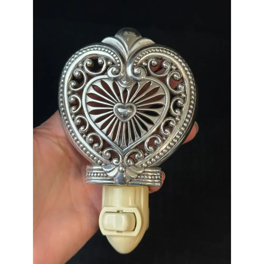 Brighton Heart Shape Nightlight Silver Plated Retired With Box